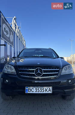 Внедорожник / Кроссовер Mercedes-Benz M-Class 2007 в 