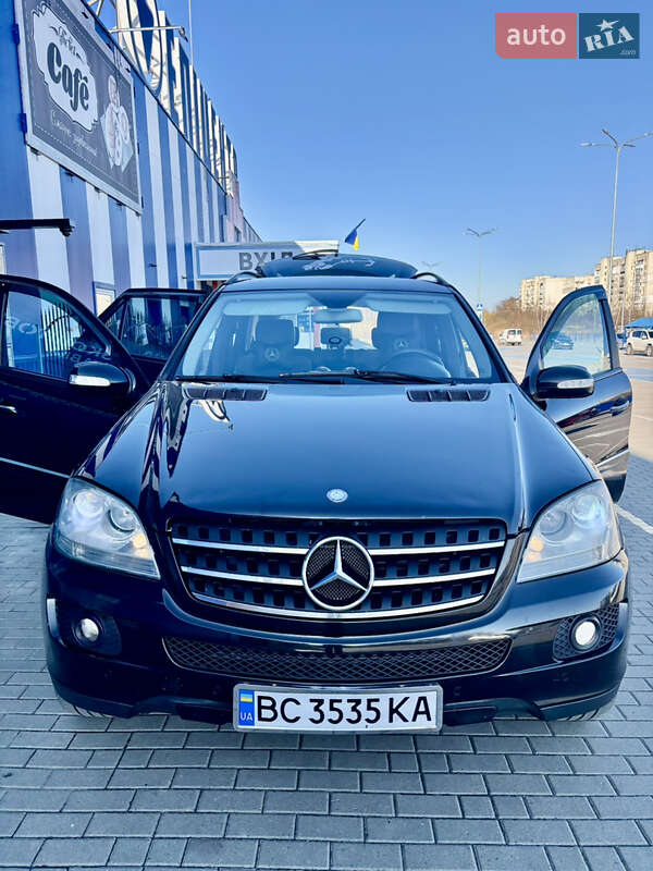 Внедорожник / Кроссовер Mercedes-Benz M-Class 2007 в Дрогобыче