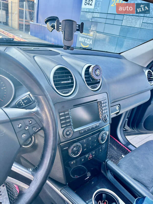 Внедорожник / Кроссовер Mercedes-Benz M-Class 2007 в Дрогобыче