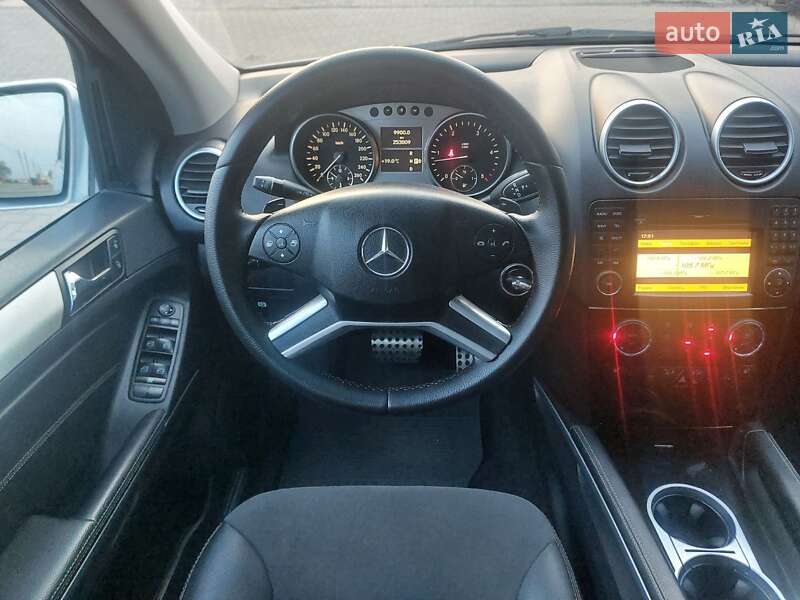 Внедорожник / Кроссовер Mercedes-Benz M-Class 2009 в Белой Церкви