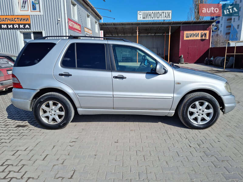 Внедорожник / Кроссовер Mercedes-Benz M-Class 1999 в Каменец-Подольском