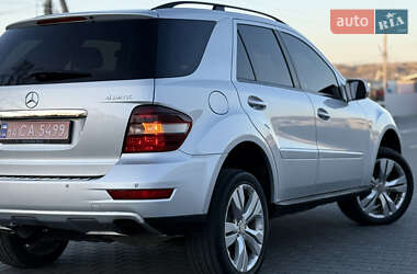 Внедорожник / Кроссовер Mercedes-Benz M-Class 2008 в 
