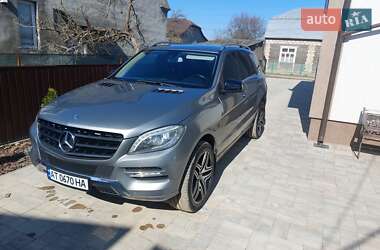 Внедорожник / Кроссовер Mercedes-Benz M-Class 2012 в 