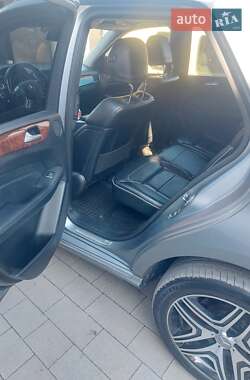 Внедорожник / Кроссовер Mercedes-Benz M-Class 2012 в 