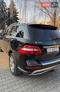 Внедорожник / Кроссовер Mercedes-Benz M-Class 2011 в 