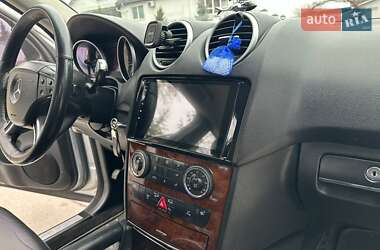 Позашляховик / Кросовер Mercedes-Benz M-Class 2007 в 