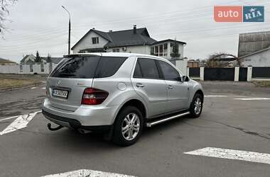 Позашляховик / Кросовер Mercedes-Benz M-Class 2007 в 