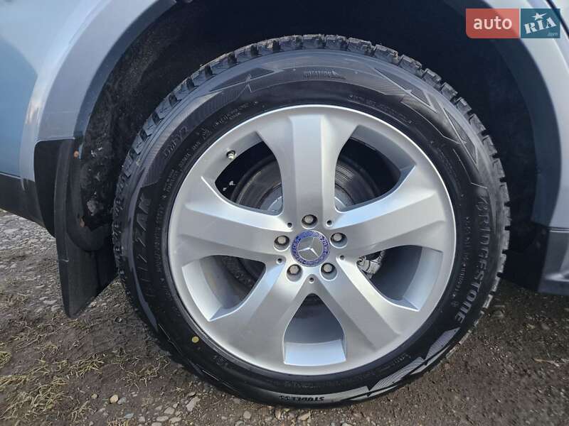 Внедорожник / Кроссовер Mercedes-Benz M-Class 2006 в Коломые