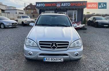 Позашляховик / Кросовер Mercedes-Benz M-Class 2003 в 