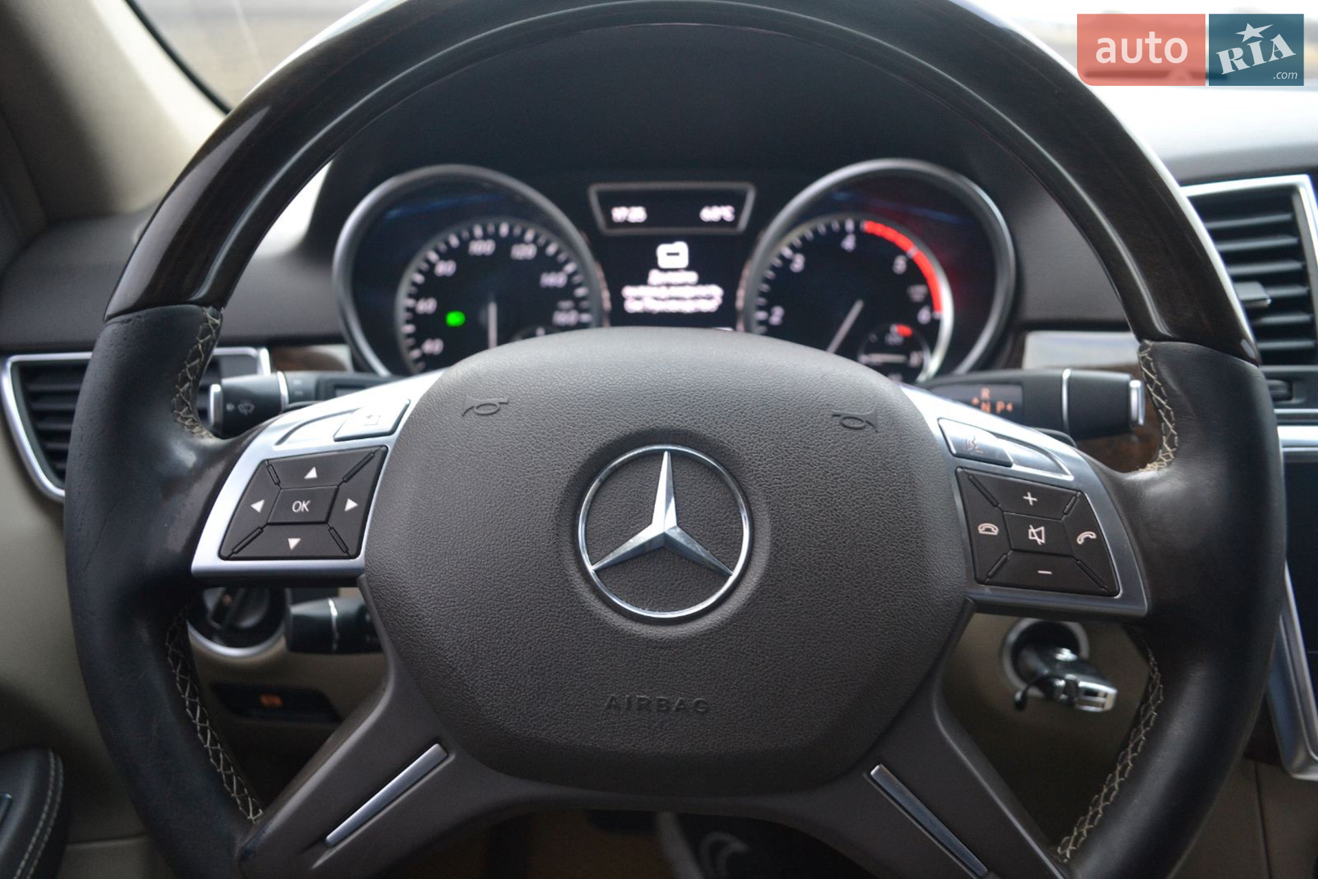 2012 Mercedes-Benz M-klasse - мініатюра 13