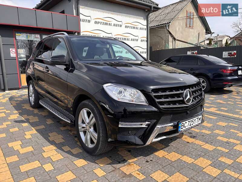 Позашляховик / Кросовер Mercedes-Benz M-Class 2014 в Львові