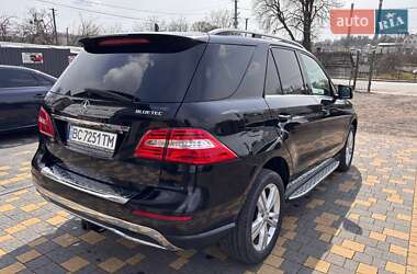 Внедорожник / Кроссовер Mercedes-Benz M-Class 2014 в 