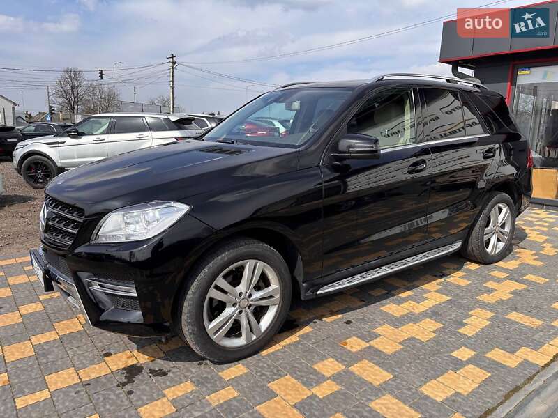 Позашляховик / Кросовер Mercedes-Benz M-Class 2014 в Львові