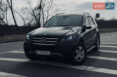 Mercedes-Benz M-Class 2009 Mercedes-Benz M-Class 2009