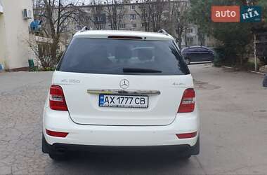 Внедорожник / Кроссовер Mercedes-Benz M-Class 2010 в 