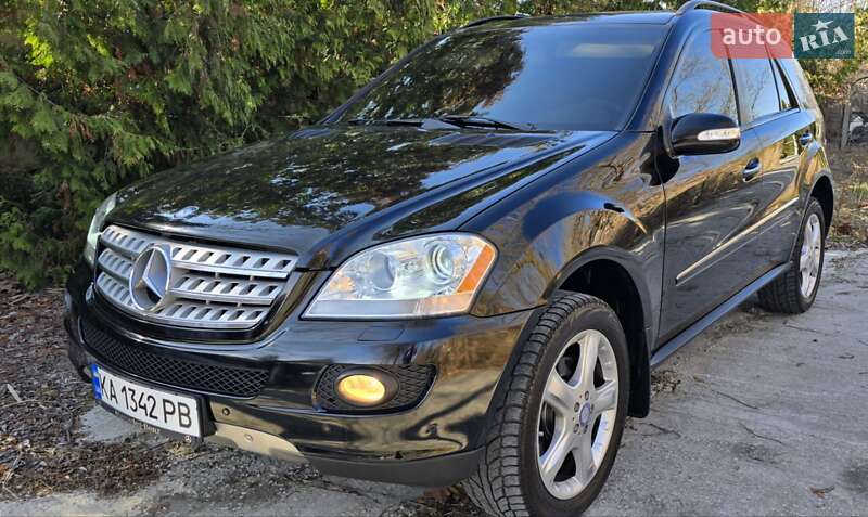 Внедорожник / Кроссовер Mercedes-Benz M-Class 2008 в Киеве