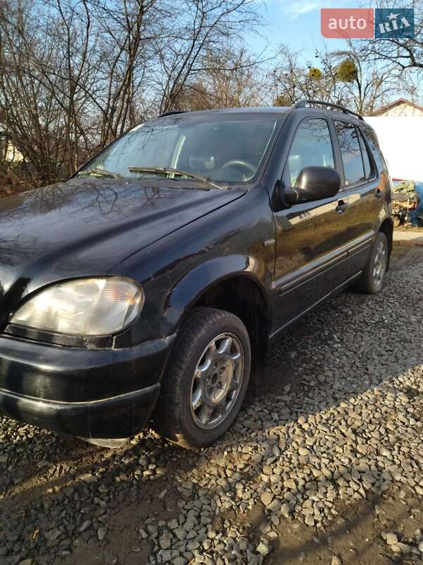 Внедорожник / Кроссовер Mercedes-Benz M-Class 1998 в Хмельницком