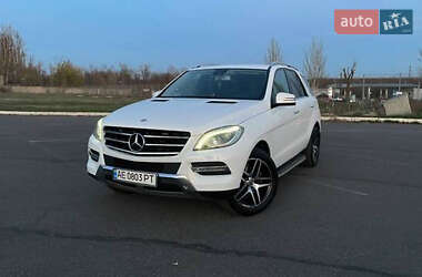 Позашляховик / Кросовер Mercedes-Benz M-Class 2013 в 