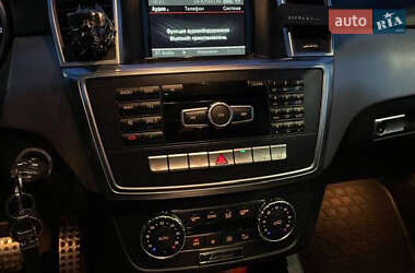 Позашляховик / Кросовер Mercedes-Benz M-Class 2013 в 