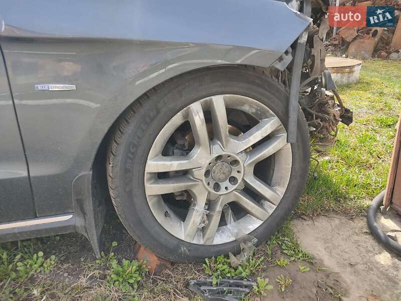 Позашляховик / Кросовер Mercedes-Benz M-Class 2012 в Сумах