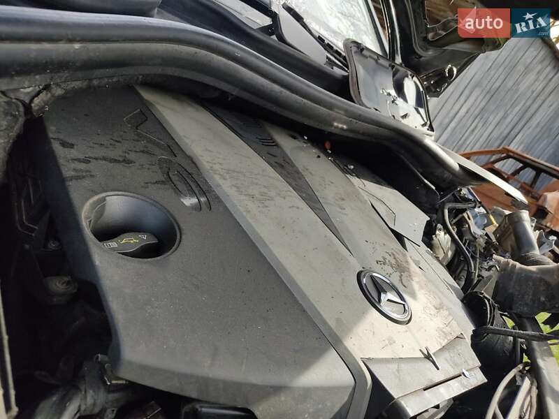 Позашляховик / Кросовер Mercedes-Benz M-Class 2012 в Сумах