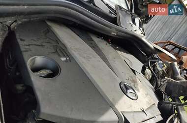 Внедорожник / Кроссовер Mercedes-Benz M-Class 2012 в 