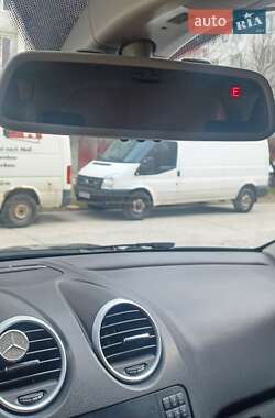 Внедорожник / Кроссовер Mercedes-Benz M-Class 2011 в 