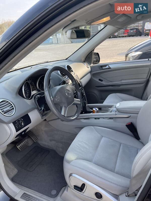 Внедорожник / Кроссовер Mercedes-Benz M-Class 2008 в Черновцах фото 17 Внедорожник / Кроссовер Mercedes-Benz M-Class 2008 в Черновцах