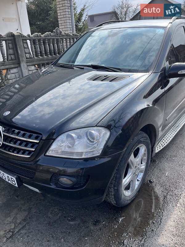 Позашляховик / Кросовер Mercedes-Benz M-Class 2008 в Дніпрі
