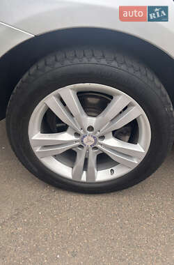 Внедорожник / Кроссовер Mercedes-Benz M-Class 2013 в 