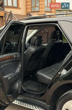 Внедорожник / Кроссовер Mercedes-Benz M-Class 2011 в 