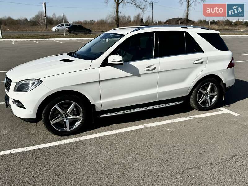 Внедорожник / Кроссовер Mercedes-Benz M-Class 2013 в Луцке