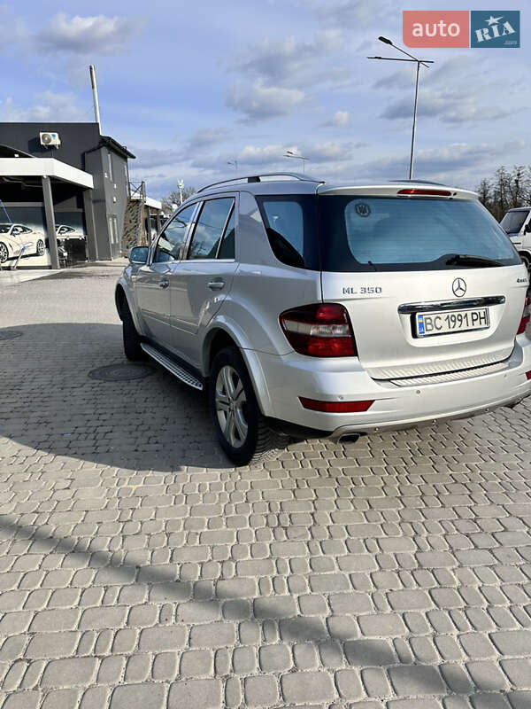 Внедорожник / Кроссовер Mercedes-Benz M-Class 2009 в Львове