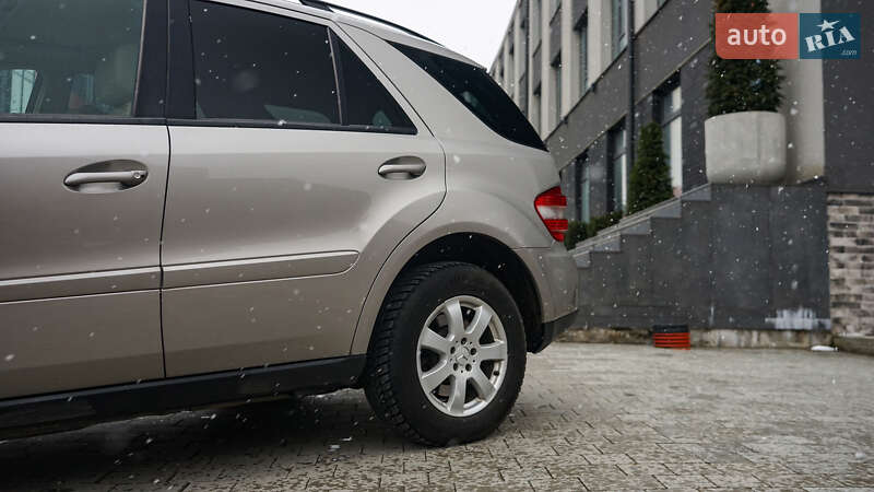 Mercedes-Benz M-Class 2007