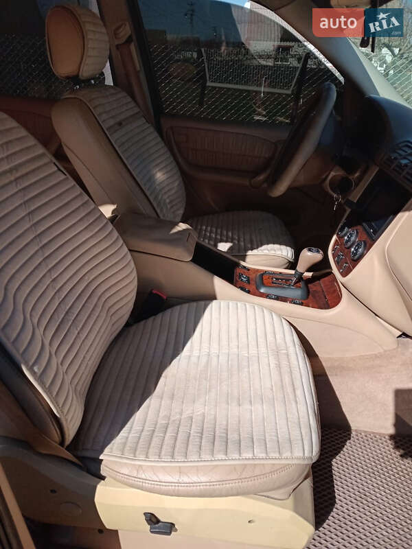 Внедорожник / Кроссовер Mercedes-Benz M-Class 2002 в Гнивани