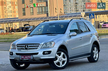 Mercedes-Benz M-Class 2008 Mercedes-Benz M-Class 2008