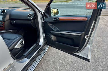 Внедорожник / Кроссовер Mercedes-Benz M-Class 2008 в 