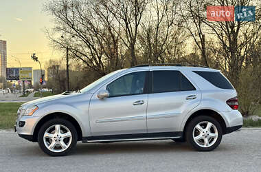 Внедорожник / Кроссовер Mercedes-Benz M-Class 2008 в 