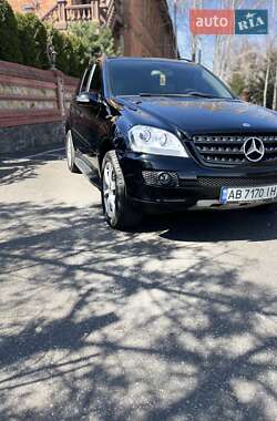 Внедорожник / Кроссовер Mercedes-Benz M-Class 2006 в 