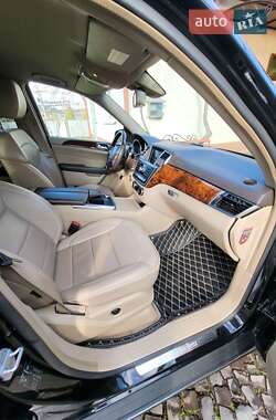 Внедорожник / Кроссовер Mercedes-Benz M-Class 2013 в 