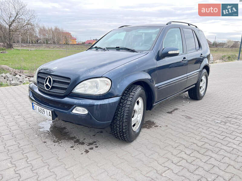 Внедорожник / Кроссовер Mercedes-Benz M-Class 2004 в 