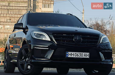 Mercedes-Benz M-Class 2015 Mercedes-Benz M-Class 2015