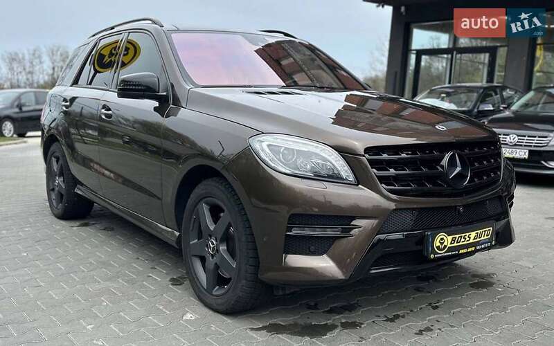 Внедорожник / Кроссовер Mercedes-Benz M-Class 2012 в 