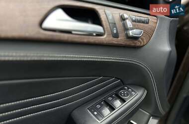 Внедорожник / Кроссовер Mercedes-Benz M-Class 2012 в 