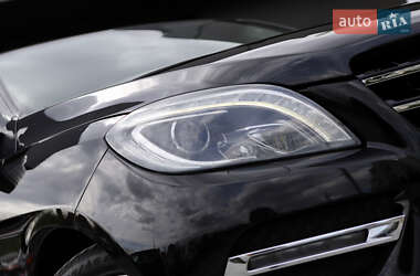 Внедорожник / Кроссовер Mercedes-Benz M-Class 2014 в 