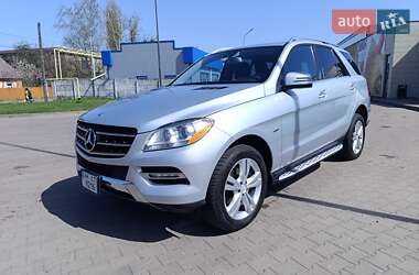 Mercedes-Benz M-Class 2012 Mercedes-Benz M-Class 2012