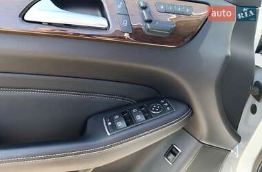 Внедорожник / Кроссовер Mercedes-Benz M-Class 2012 в 