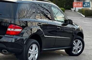 Внедорожник / Кроссовер Mercedes-Benz M-Class 2007 в 