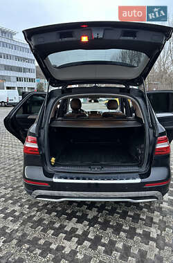 Внедорожник / Кроссовер Mercedes-Benz M-Class 2014 в 