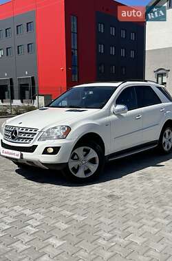 Позашляховик / Кросовер Mercedes-Benz M-Class 2009 в Білогородці